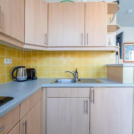 Cosy Apartment 150M From The Beach Blankenberge Bagian luar foto