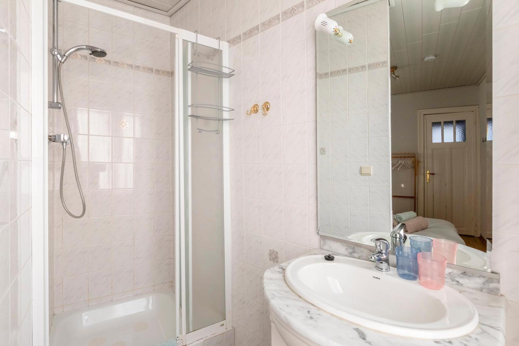 Cosy Apartment 150M From The Beach Blankenberge Bagian luar foto
